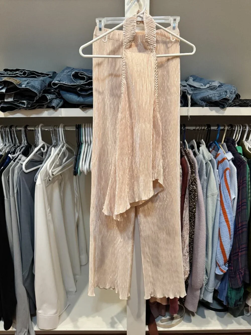 Asymmetric Halter Top with Wide Leg Pants Set - Picture 8 of 9